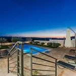 Villa Luka *