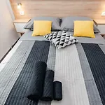 Luka Villa *