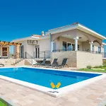 Villa Luka Zadar