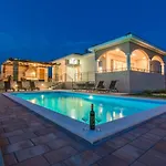 Luka Villa Zadar