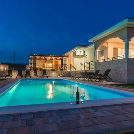 Villa Luka Zadar
