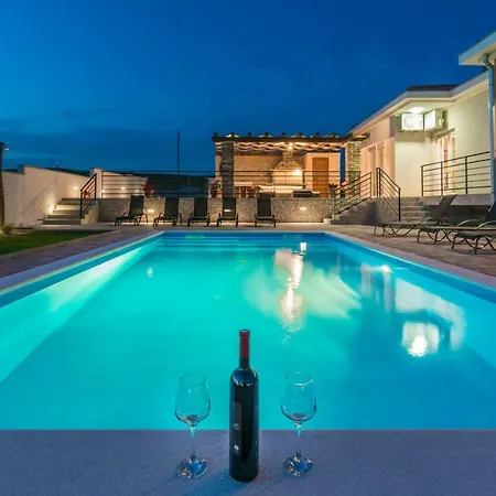 Villa Luka